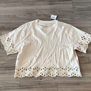 BRAND NEW, WITH TAGS - American Eagle Outfitters Eyelet Short Sleeve Tee